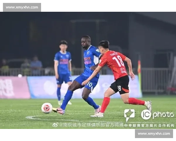 辽宁铁人 1-1 南京城市:邦本造点 + 中柱憾平,VAR 扼杀绝杀留争议 辽宁铁人 1-1 南京城市:邦本造点 + 中柱憾平,VAR 扼杀绝杀留争议